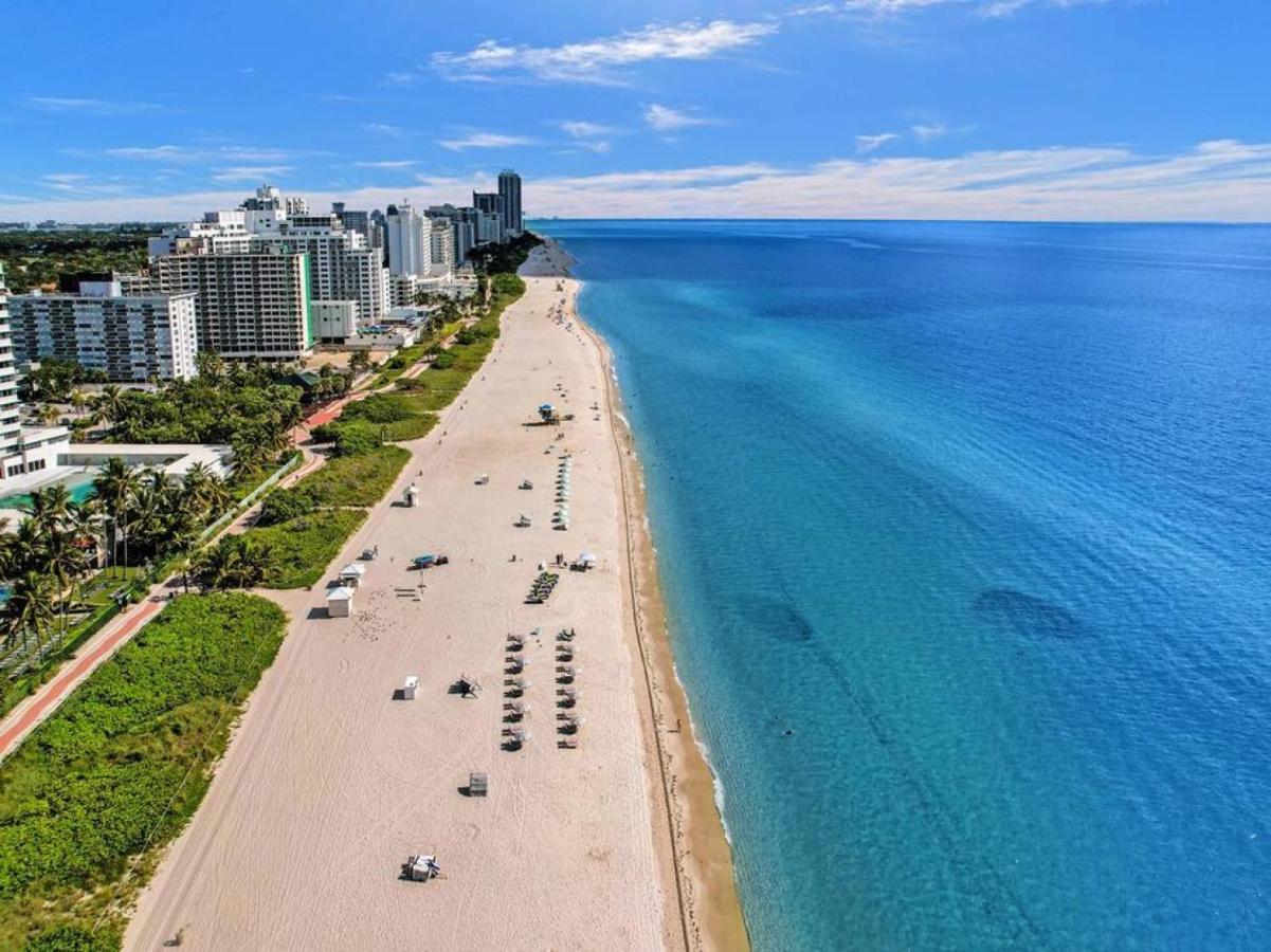 Spacious Ocean View Service 803 Apartamento